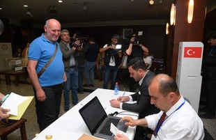 Voting in second round of Türkiye’s presidential elections kicks off in Azerbaijan Azerbaijan Baku May 20 2023
